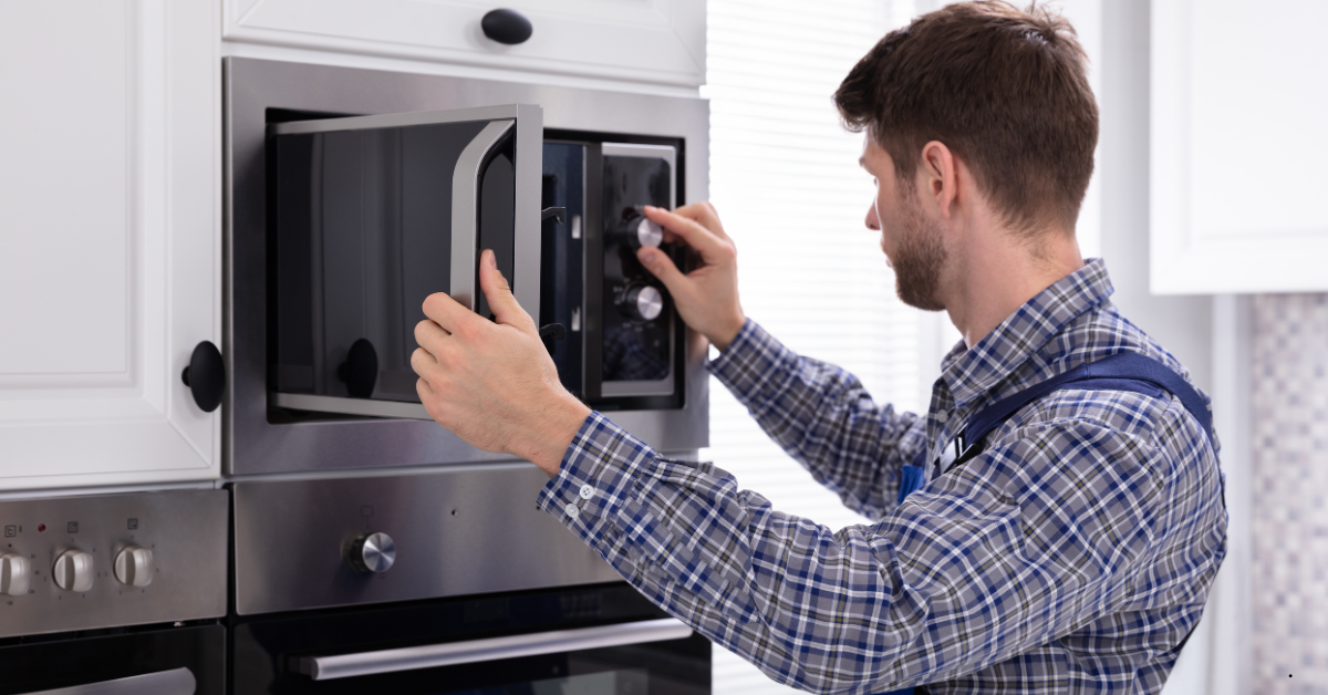 Microwave Oven Technician